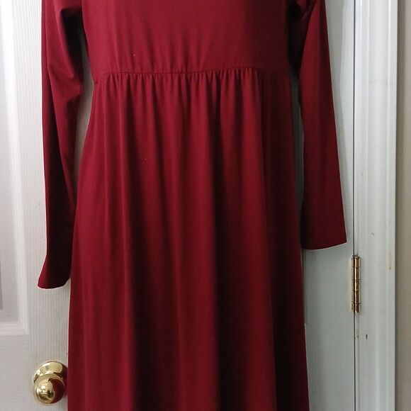 Mother Bee long sleeve maternity super soft cowl neck maxi dress Sz M NWOT - Picture 3 of 8